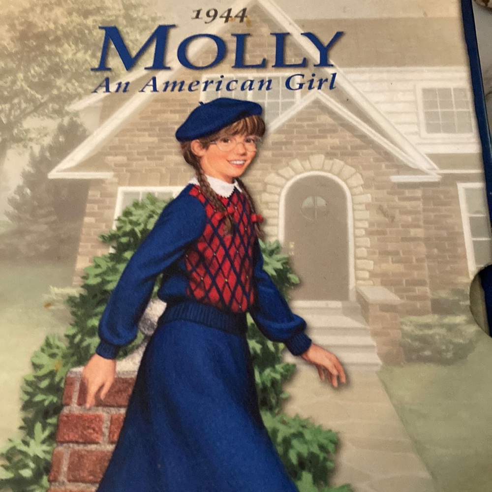Molly an American Girl Books.